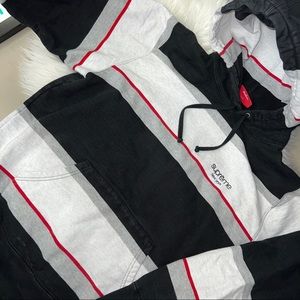 AUTHENTIC SUPREME HOODIE